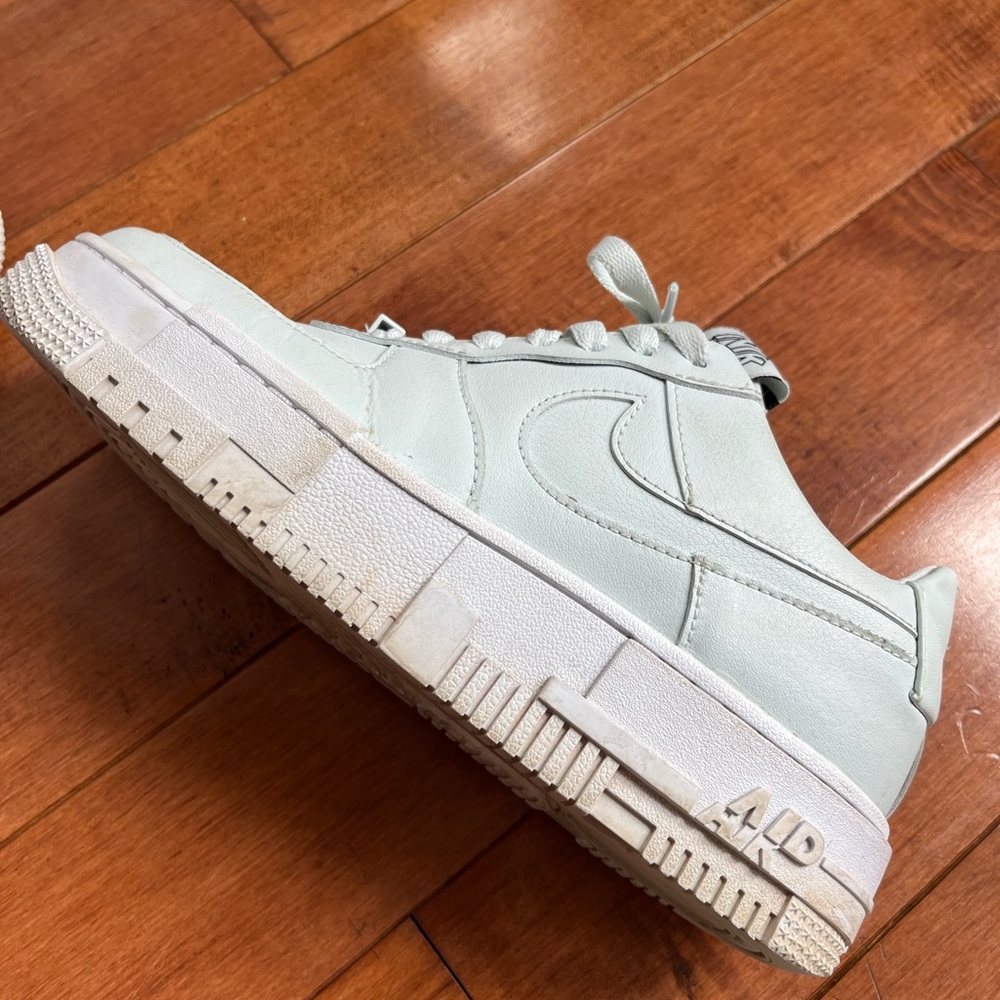 Nike Light Teal Women's Sneakers - Picture 5 of 8